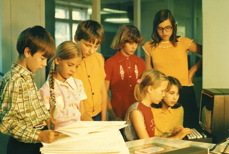 Children in the computer room